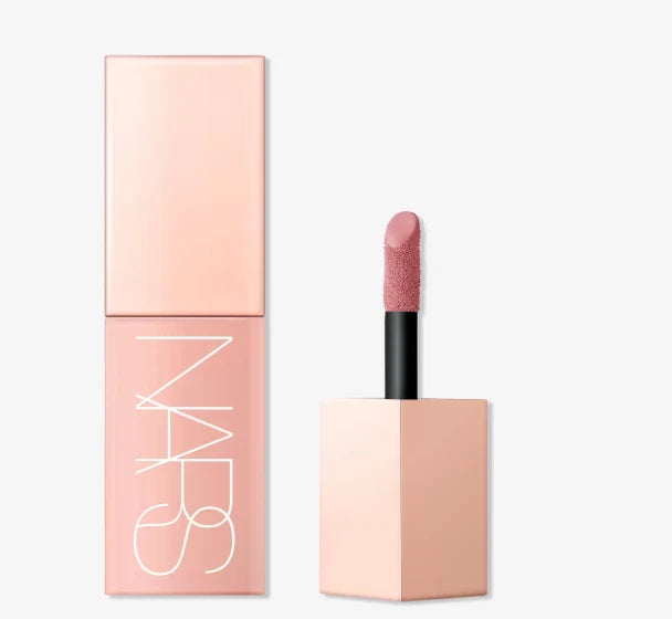 Nude Pink Liquid Lipstick – Smooth Matte Lip Color